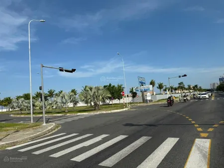 Đất biển đà nẵng giá chỉ hơn 4 tỷ thì mua ở đâu ? chỉ có ở bãi tắm tân trà phường ngũ hành sơn