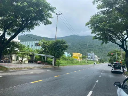 Chính chủ bán đất đường lê văn lương 15,5m lề 5m , dt 300m2 ngang 15m ,cách bãi tắm 300m , 17ty