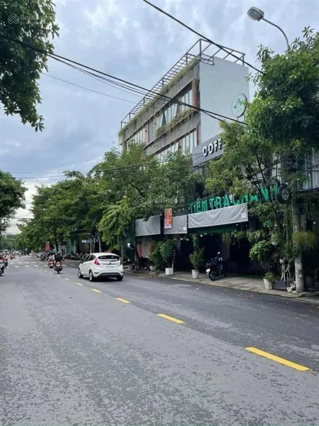 Chính chủ gửi bán nhà 4.5 tầng mt đường nguyễn đức trung, quận thanh khê, đà nẵng