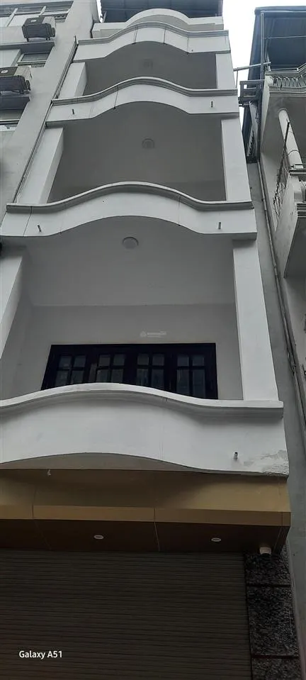 Siêu hiếm 2 mặt ngõ phân lô to hơn mặt phố vỉa hè rộng ôtô ngủ trong nhà kinh doanh đỉnh