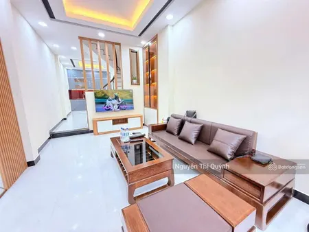 Bán nhà mỹ đình 31m2 5tầng 4phòng rộng đường vào nhà dải nhựa rộng 3m gần ô tô gần phố.