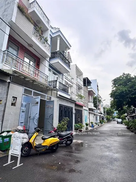 Nhà 4 tầng, đường số 37, hiệp bình chánh, thủ đức liền kề khu bình dân, đường 8m ô tô tránh nhau