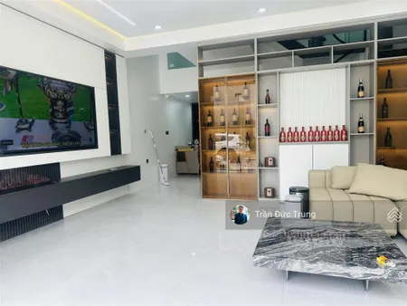 Dân xây 60m2 ngang 6m full đồ tại phường vĩnh niệm gần aeon mall đường to