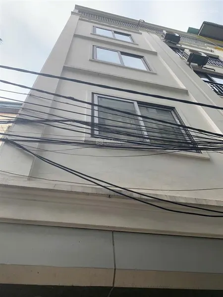 Bán nhà dân xây ngã tư đèn xanh, đỏ chợ vân canh, dt 32,5m2*5t, giá 6,5 tỷ, 0988 192 ***