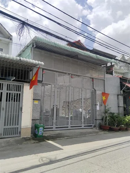 Ngân hàng đ.giá 15 tỷ bán chỉ 11,8 tỷ c4 298m2 8x37,5m thạnh xuân 22 quận 12 hxh tránh thông