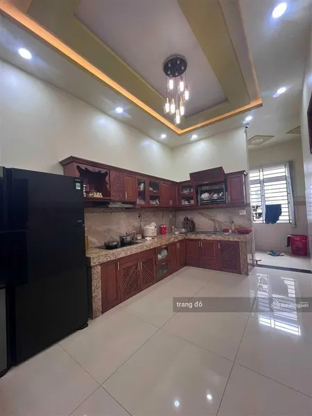 Giảm 700 triệu bán biệt thự kiên cố gần ngay ngã 4 ga