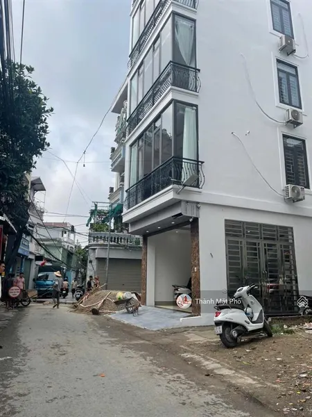 Bán nhà bát khối, 55m2 5t 11.2 tỷ. lô góc, kinh doanh, oto tránh