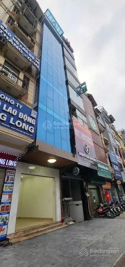 Bán nhà mặt phố khuất duy tiến 2 mặt thoáng, vị trí đẹp, chỉ 23 tỷ (người quen gửi bán)