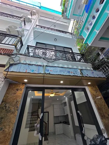Rẻ nhất hoàn kiếm phúc tân 5tầng xây mới ngõ to 3 gác 30m ra đường ô tô full đồ về ở ngay