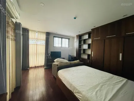 Bán gấp nhà mặt hồ tây phố vệ hồ, tây hồ.dt80m2,mt6m.xây sẵn 6 tầng thang máy,kd sầm uất.