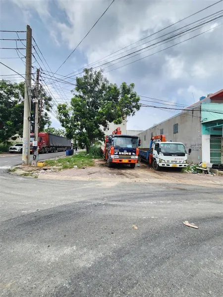 Bán lô góc 10x30m, đường n9 kdc đông an p. tân đông hiệp kế chung cư bcons