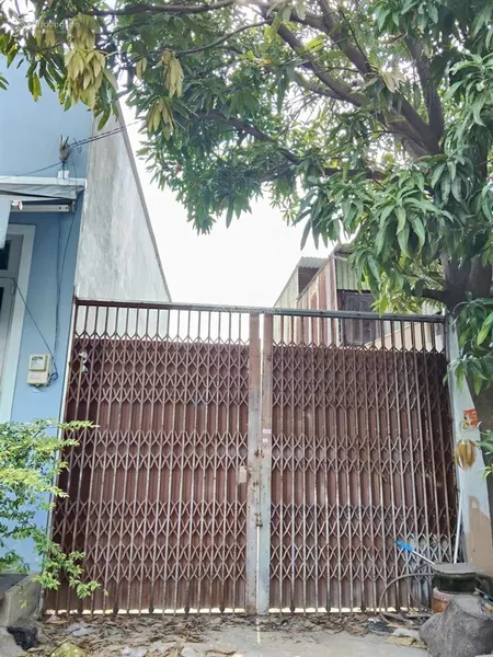 Đất đẹp hxh đường cây cám 4x16m, đất trống, sổ hồng giá 3.7 tỷ (tl)