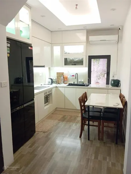 Làng chèm cổ kính4 tầng chắc chắnfull nội thấtgiá 6.45