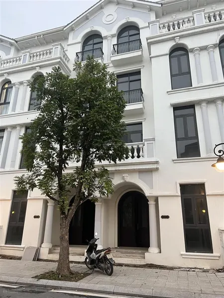 Bán nhà liền kề ngọc trai vinhomes ocean park 1 nt08 thô nguyên bản chủ đầu tư