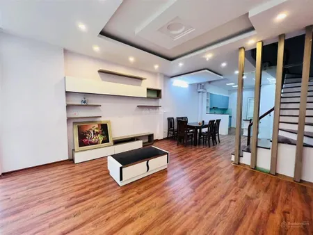 Bán nhà dân xây ,lô góc gần phố võ chí công , lạc long quân dt 38m x5tầng mặt tiền rộng , ngõ nông