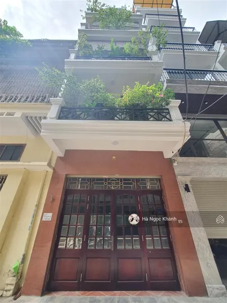 Vị trí vip và hiếm hàng phân lô trần duy hưng 89m2 5 tầng dân xây ô tô tránh view hồ!