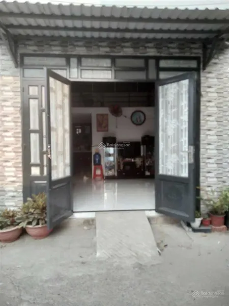Cần bán nhà 5m x 9m gác lửng, công chứng vi bằng