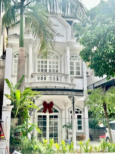 Bán dinh thự cao cấp trung tâm quận 1