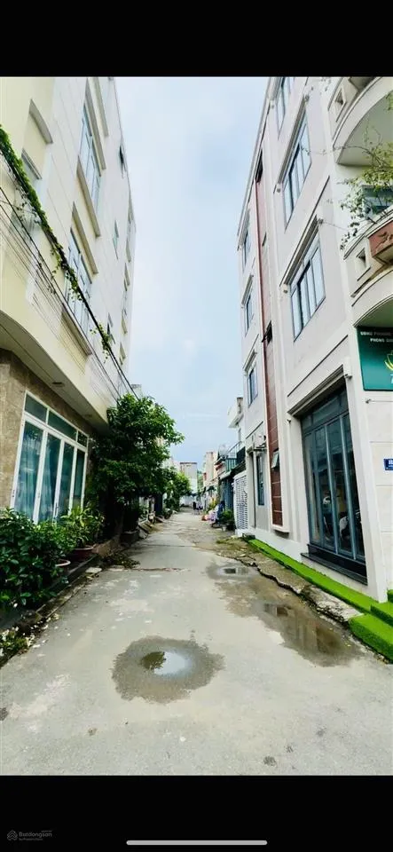 Đất ở đẹp 52m2, sổ riêng, đường oto, kdc đông đúc phường long trường quận 9 giá 2 tỷ 890