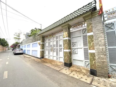 Bán Biệt Thự - 607m² - ngang 24.7m giá 44 tỷ Phường Linh Đông, Thủ Đức