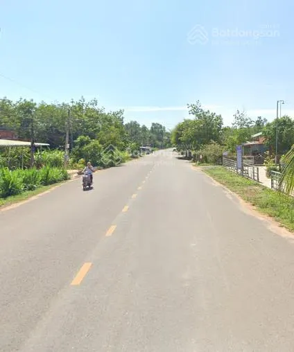 Tôi cần bán đất tại hưng thuận, trảng bàng giá 590 triệu diện tích 103m2 sổ hồng riêng, dân cư đông