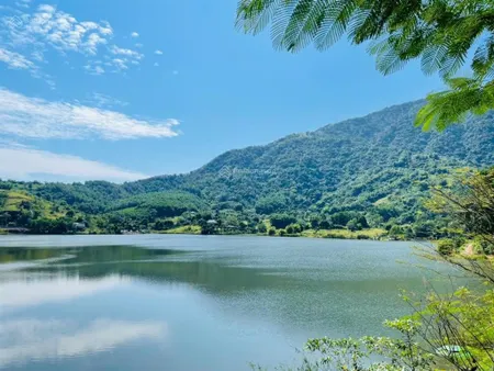 Bán 1,3ha đất bám hồ cố đụng, tiến xuân hòa lạc đường ô tô view hồ lưng tựa núinghỉ dưỡng