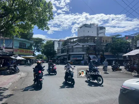Bán lô đất kèm nhà cấp 4 kinh doanh ngay đối diện chợ bình tân phước long phường nam