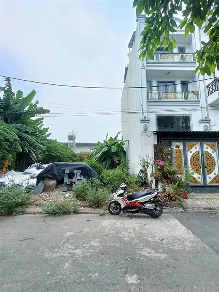 Đất 5 x 17,2m đường phạm văn sáng, gần chợ đại hải hóc môn