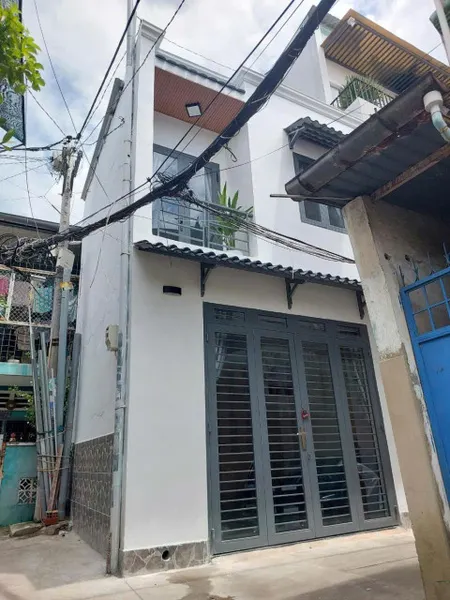Giảm 100tr! Nhà mới 2 tầng – Quang Trung QV