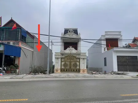 Bán đất 100m² ngang 5m . mặt đường 352. giá 4.5 tỷ Xã Việt Khê ( Kỳ Sơn) liên hệ 0362558882