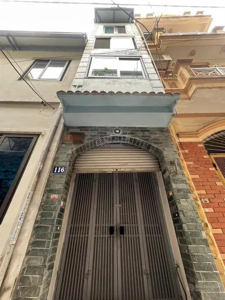 Bán nhà ngõ 663 trương định 34m x 5 tầng 6 phòng ngủ ngõ ô tô giá 5.85 tỷ