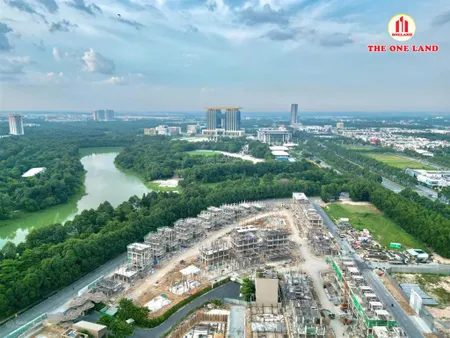 The orchard chủ kẹt tiền bán lỗ nhà phố 90m2, chỉ 8.5 tỷ
