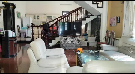 Bán biệt thự 3 tầng 300m đất ngang (12 x 25) mt đường nguyễn cao luyện ngay phạm văn đồng giá rẻ