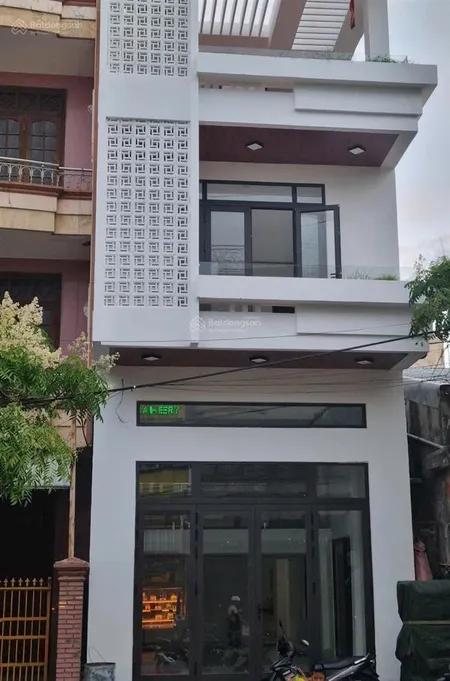 Bán nhà 4 tầng mặt tiền nguyễn phan vinh, sơn trà, đà nẵng