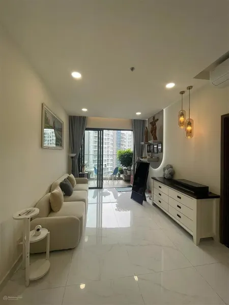 Bán căn hộ diamond centery 3pn3wc,120m2 ,view hồ bơi siêu đẹp,giá 8ty880tr
