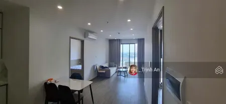 Ch p412, 69.7m2, 2pn2vs, giá 4.7tỷ hướng đn, logia kéo dài, nội thất cb