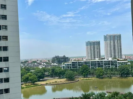 Cần bán căn 58m2 lake full nội thất lake