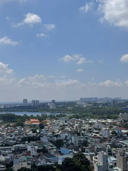Bán căn góc 2pn siêu đẹp, nhà mới, view đn hồ đá thoáng mát giá chỉ 2,1 tỷ 0937 515 ***