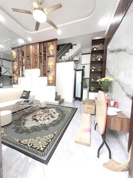 TRUNG TÂM HOÀNG MAI – LÔ GÓC – Ô TÔ ĐỖ CỔNG – GIÁ DƯỚI 3 TỶ