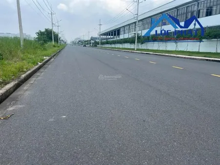 Cần bán xưởng 5000m2 giá chỉ 34,7 tỉ