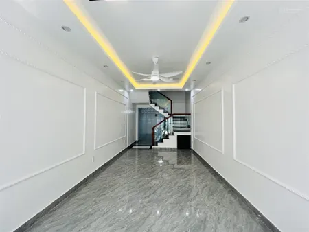 Bán nhà 2 tầng mới trại chuối, hồng bàng ô tô chỉ 2,75 tỷ