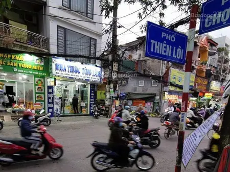 Hàng hiếm vị trí kinh doanh đỉnh cao bán nhà mặt đường thiên lôi mặt tiền rộng hàng đẹp.
