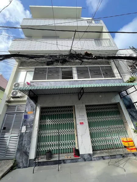 CHDV - 5 Tầng, ngang 8.2m giá 20.5 tỷ Phường 15 , Tân Bình