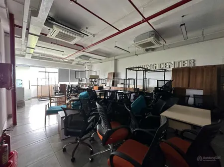 Bán nhà khu đất vàng góc 2 mặt tiền hiếm có tại trung tâm quận 1. diện tích lớn 580m2