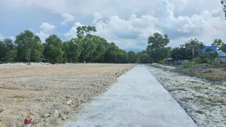 Đất biển Phú Vinh 299 triệu/ 114m2 -Vị trí: thôn Hà Úc 4 (Vinh An), phú vang Huế
