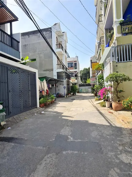 Bán đất 80.4m2, 4.35x18.5m, 1 sẹc hẻm xe hơi đ. lã xuân oai, p. long trường, quận 9