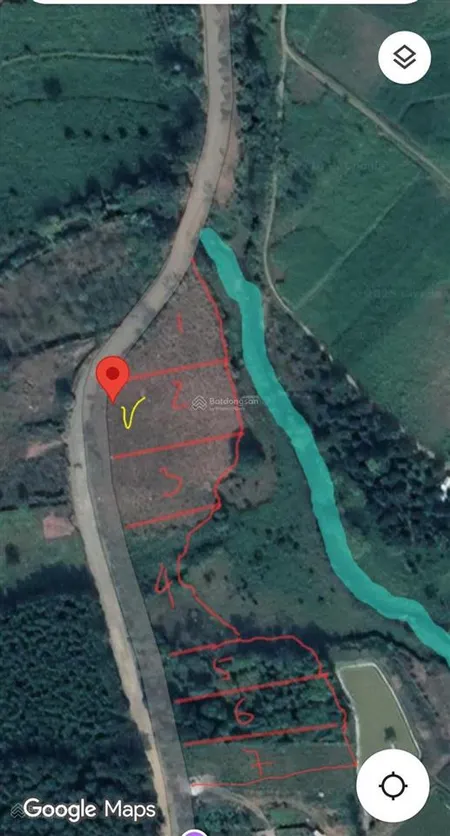 Bán 1000m2 = 3,7 tỷ bám suối. trục chính đường 8m. yên bài, hà nội