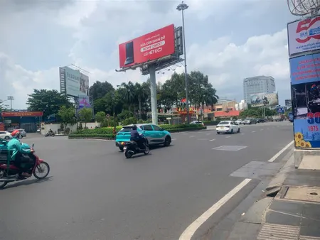 Bán khuôn đất đường hoàng văn thụ, q.tân bình đối diện qk7 dt 502m(20x25m) gpxd hầm+5 tầng