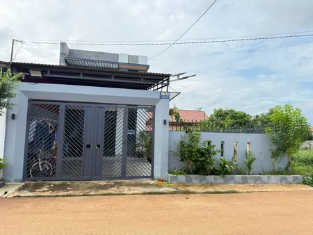 BÁN NHÀ VƯỜN CỰC ĐẸP – HẺM TỈNH LỘ 8, CÁCH KHO THÁI PHÚC 50M