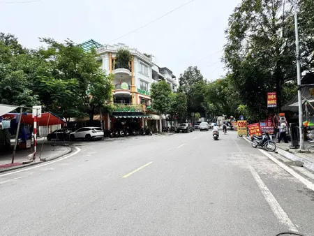 Bán Lô Góc Mặt Chợ Văn La, Văn Phú - Hà Đông Kinh Doanh Đỉnh Diện tích 50m² giá nhỉnh 24 tỷ